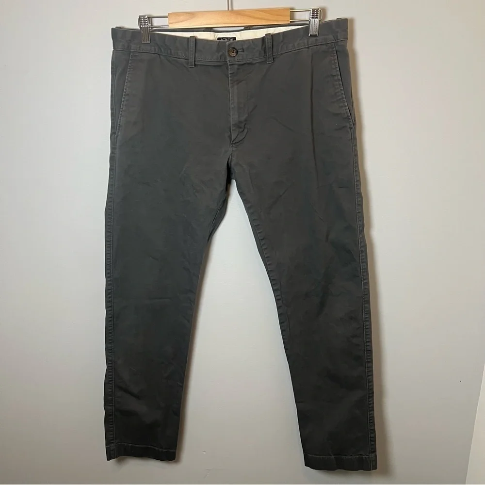 J. Crew Flex Slim Chino Pants 35x32 (inseam 30”) Gray Flat Front Slacks Trousers